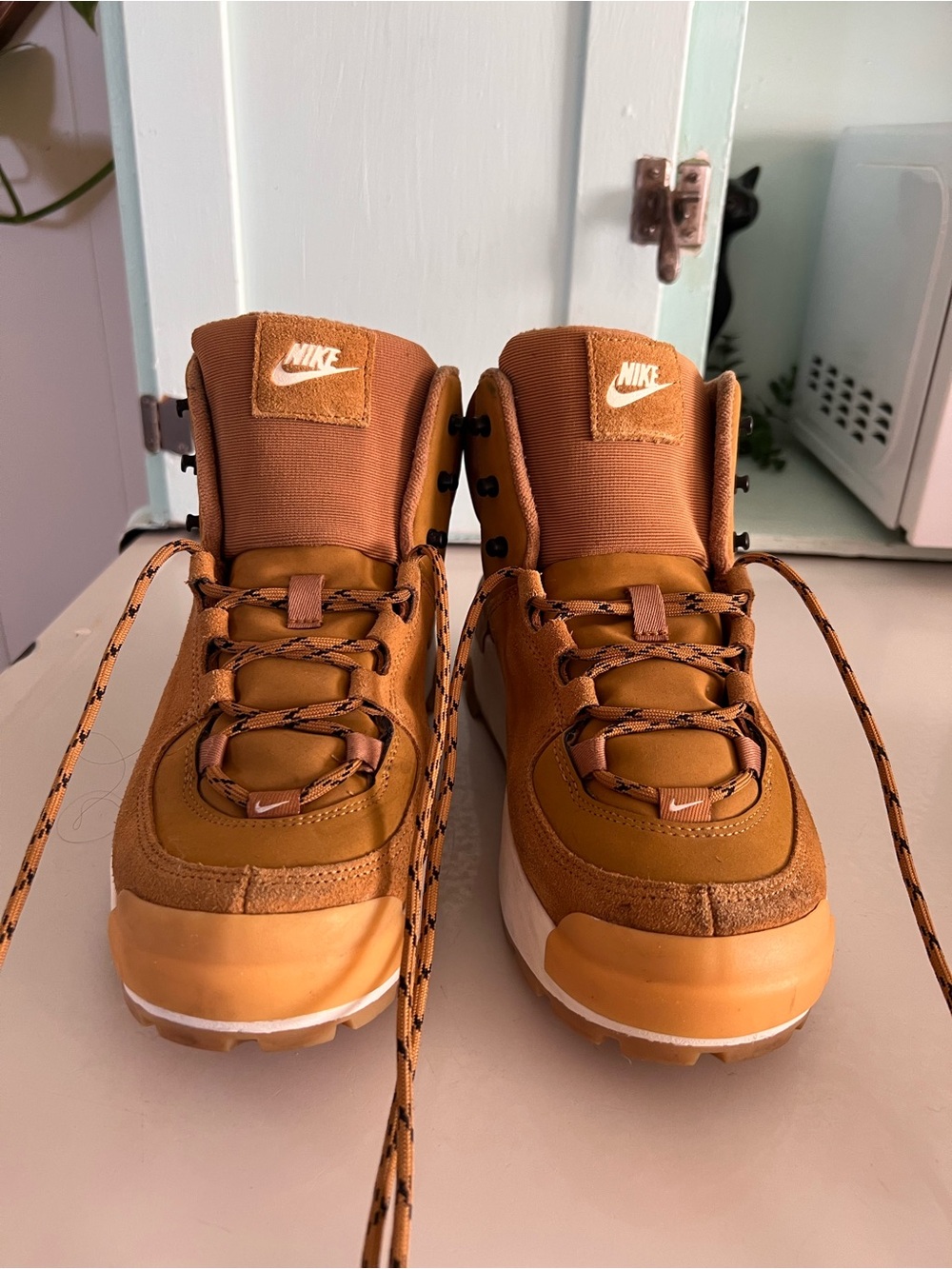 Nike Women's City Classic Boots